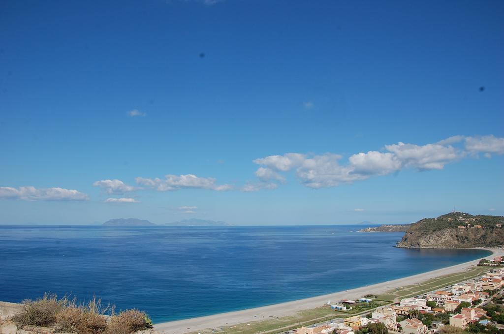 Castello Di Sotto Bed and Breakfast Milazzo Kamer foto